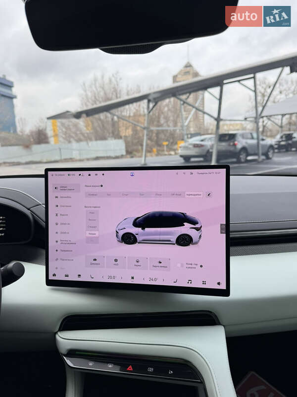 Позашляховик / Кросовер Zeekr 001 2024 в Кривому Розі