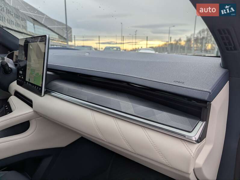 Внедорожник / Кроссовер Zeekr 001 2023 в Львове