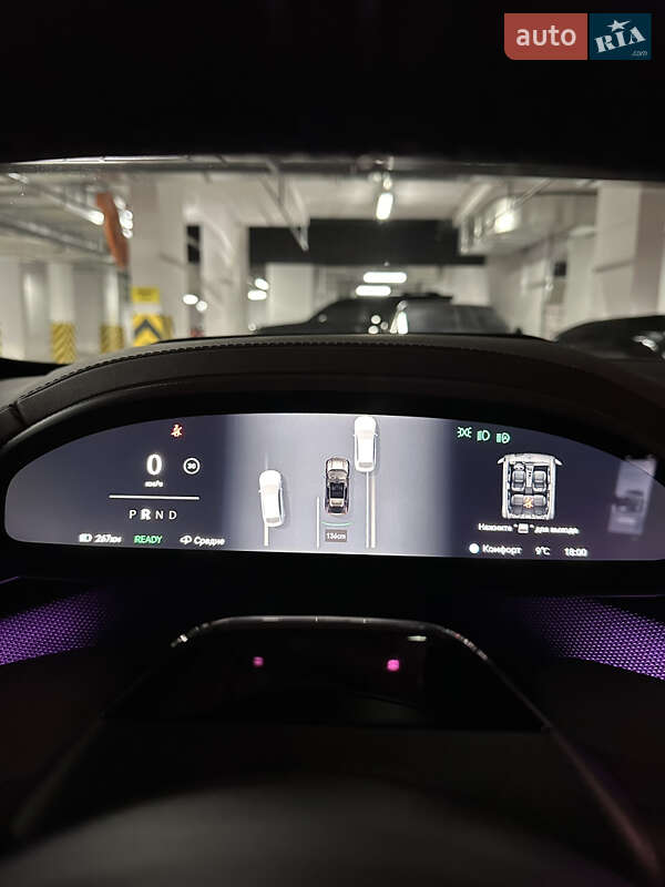 Позашляховик / Кросовер Zeekr 001 2024 в Києві