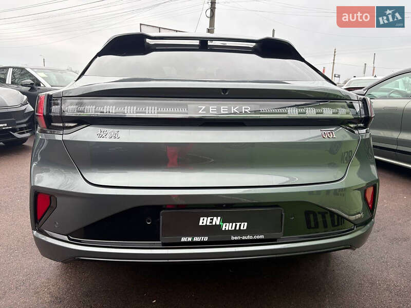 Внедорожник / Кроссовер Zeekr 001 2025 в Киеве