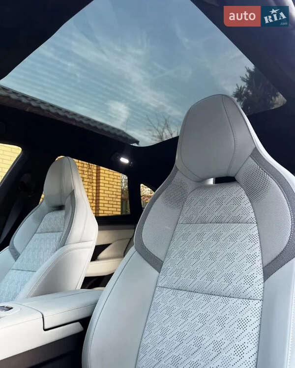 Позашляховик / Кросовер Zeekr 001 2024 в Бучачі