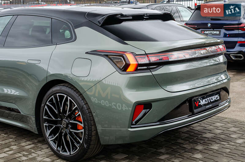 Внедорожник / Кроссовер Zeekr 001 2024 в Киеве