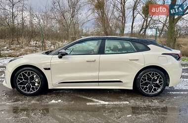 Позашляховик / Кросовер Zeekr 001 2024 в Києві