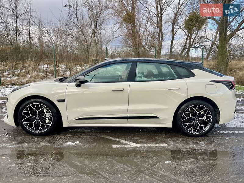 Zeekr 001 2024 Zeekr 001 2024