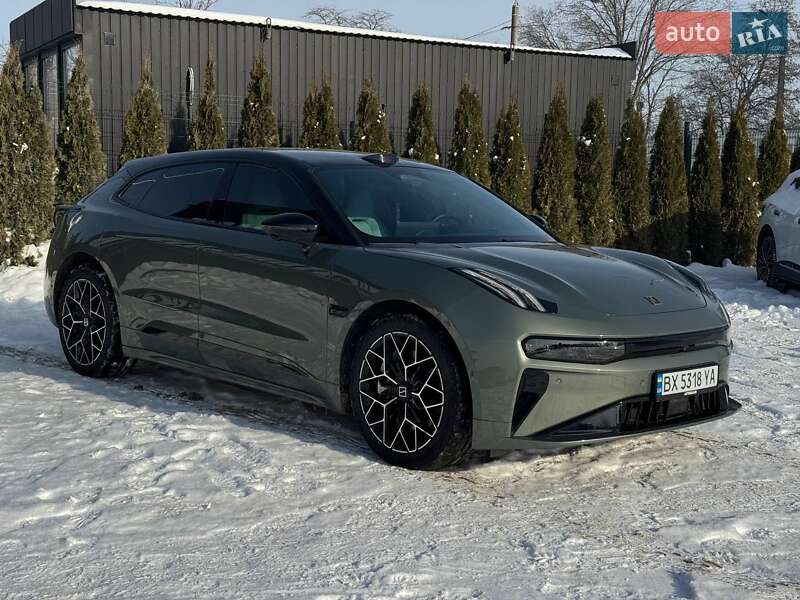 Внедорожник / Кроссовер Zeekr 001 2024 в Каменец-Подольском