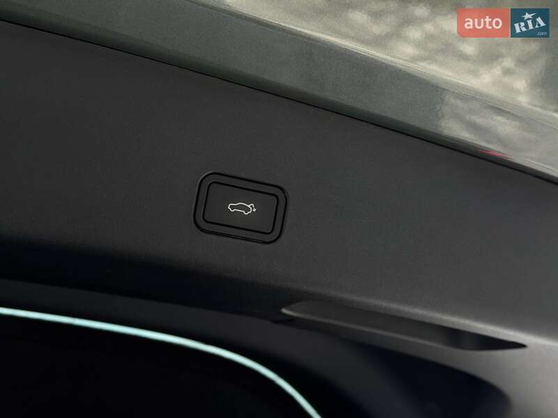 Внедорожник / Кроссовер Zeekr 001 2024 в Каменец-Подольском