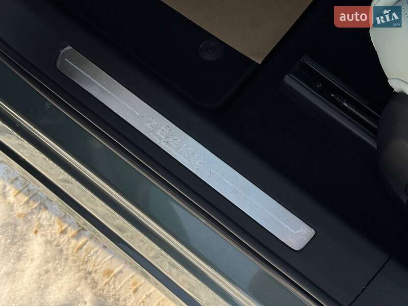 Внедорожник / Кроссовер Zeekr 001 2024 в Каменец-Подольском