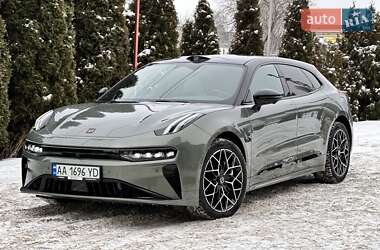 Позашляховик / Кросовер Zeekr 001 2024 в Києві