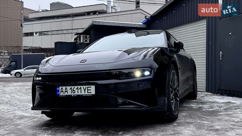 Позашляховик / Кросовер Zeekr 001 2024 в Києві