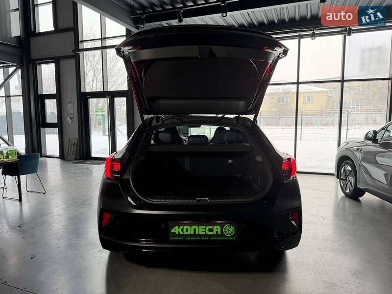 Внедорожник / Кроссовер Zeekr 001 2024 в Киеве