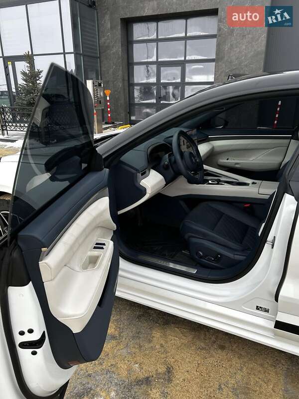 Внедорожник / Кроссовер Zeekr 001 2025 в Николаеве