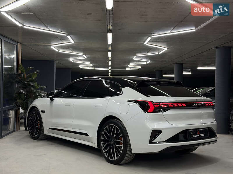 Внедорожник / Кроссовер Zeekr 001 2024 в Одессе