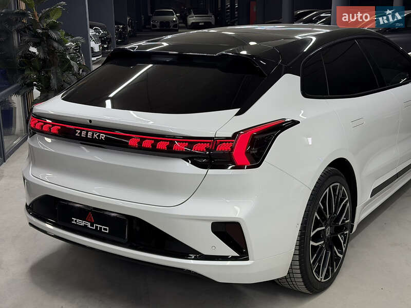 Внедорожник / Кроссовер Zeekr 001 2024 в Одессе