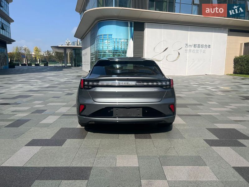 Внедорожник / Кроссовер Zeekr 001 2025 в Днепре