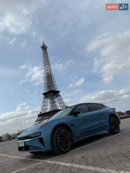 Внедорожник / Кроссовер Zeekr 001 2025 в Киеве