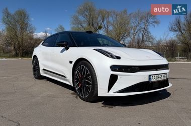 Позашляховик / Кросовер Zeekr 001 2025 в Києві