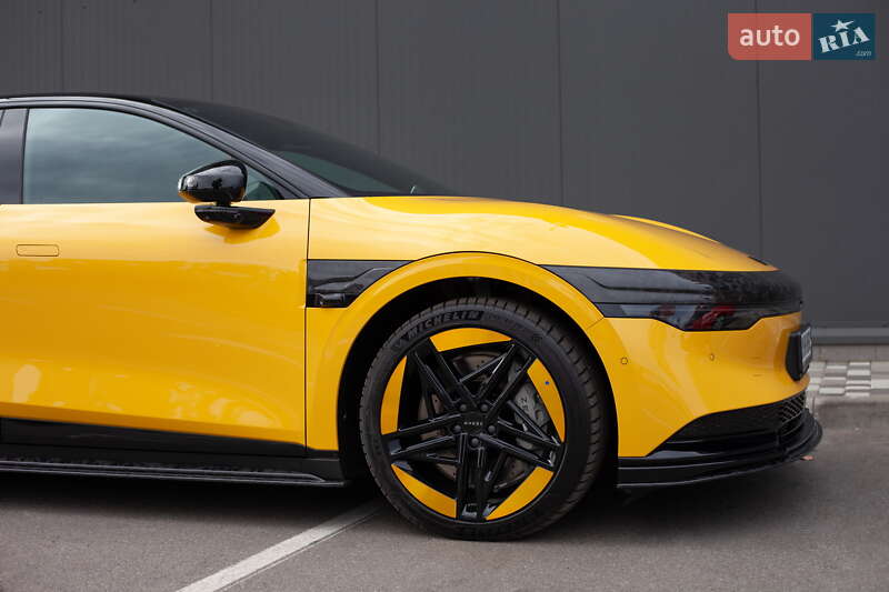 Седан Zeekr 007 2024 в Киеве