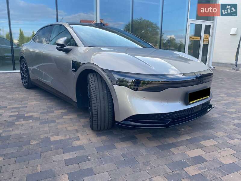 Седан Zeekr 007 2024 в Києві