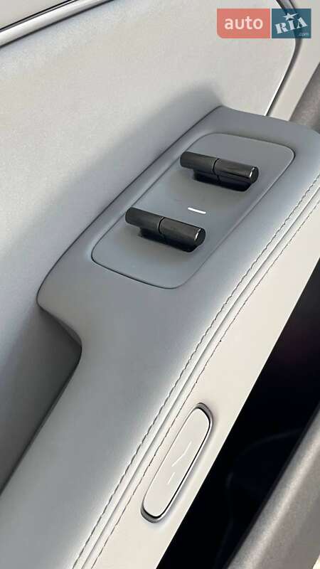 Седан Zeekr 007 2024 в Дніпрі фото 25 Седан Zeekr 007 2024 в Дніпрі