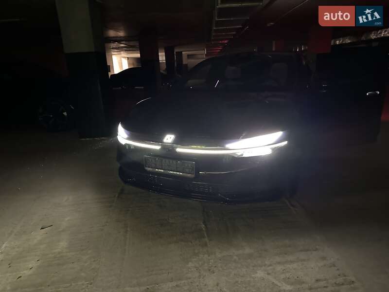 Седан Zeekr 007 2024 в Одесі фото 39 Седан Zeekr 007 2024 в Одесі