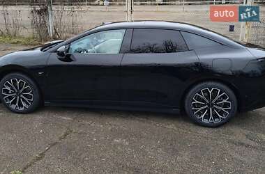 Седан Zeekr 007 2024 в Чернігові
