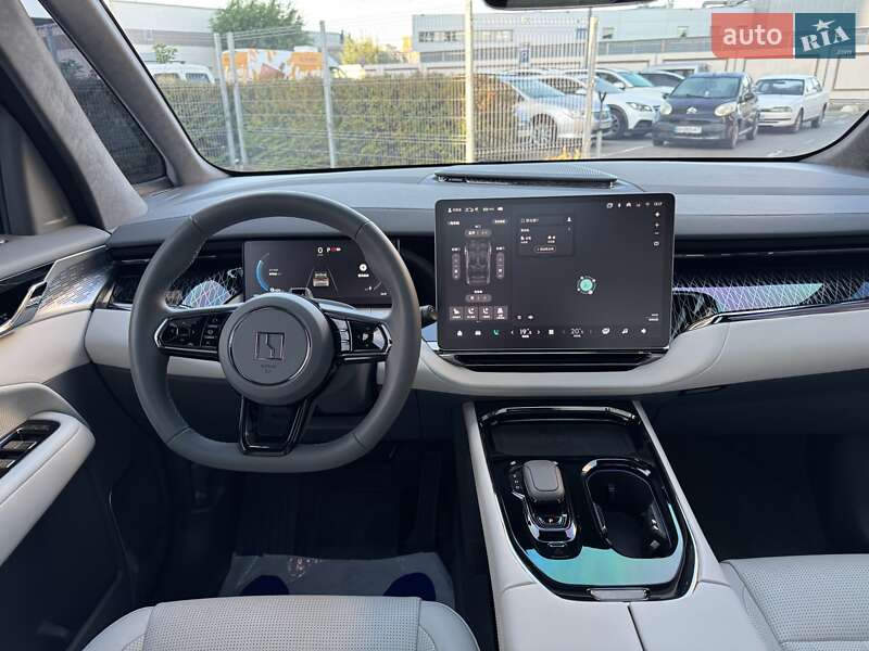 Минивэн Zeekr 009 2023 в Одессе фото 22 Минивэн Zeekr 009 2023 в Одессе