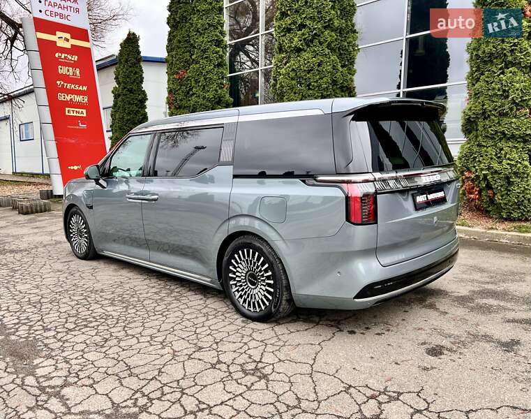 Мінівен Zeekr 009 2024 в Києві