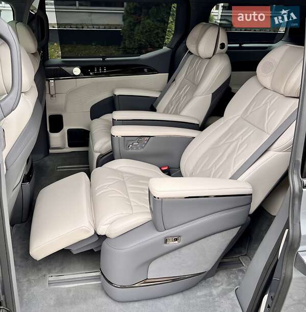 Мінівен Zeekr 009 2024 в Києві