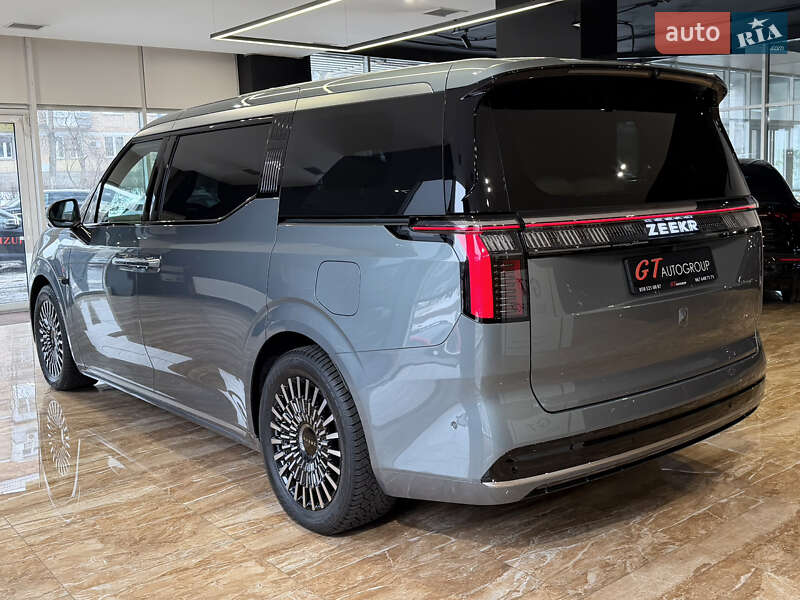 Мінівен Zeekr 009 2024 в Києві