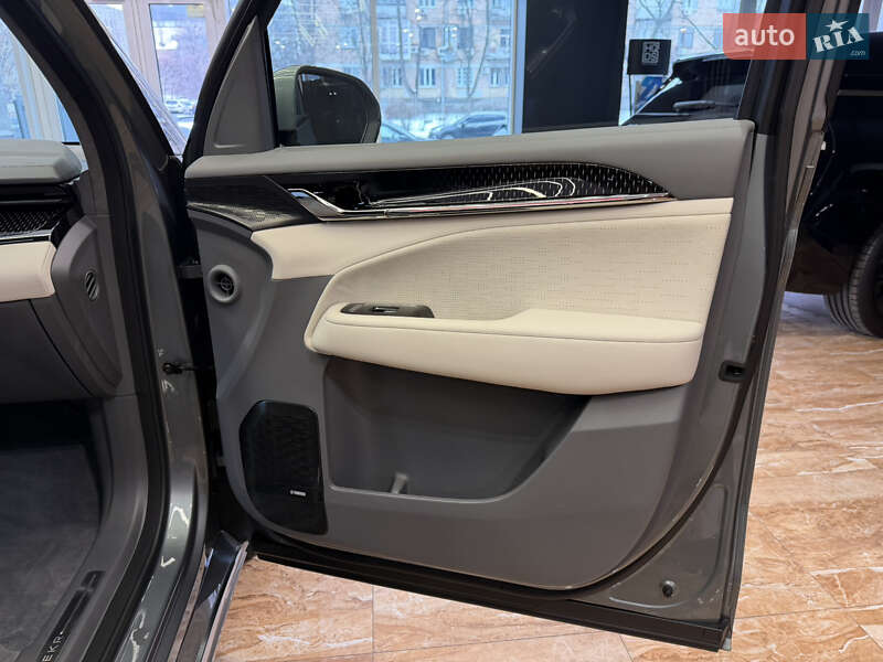 Мінівен Zeekr 009 2024 в Києві