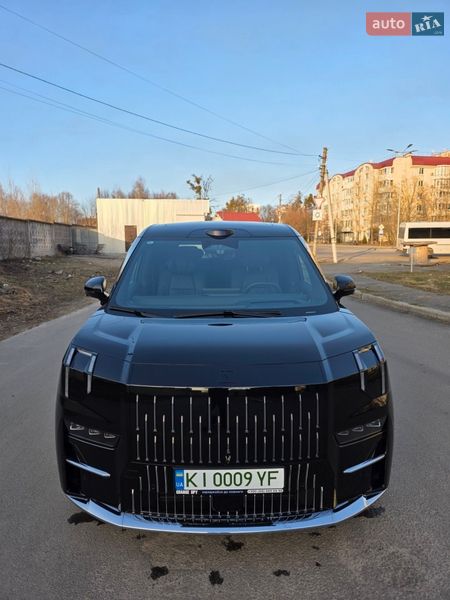 Минивэн Zeekr 009 2025 в Киеве фото 10 Минивэн Zeekr 009 2025 в Киеве