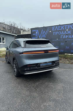 Позашляховик / Кросовер Zeekr 7X 2024 в Харкові