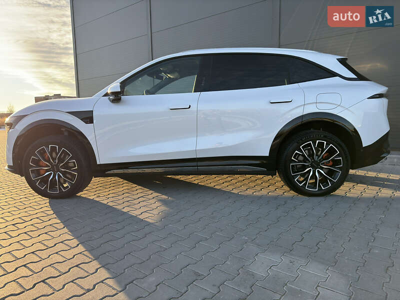 Позашляховик / Кросовер Zeekr 7X 2024 в Івано-Франківську