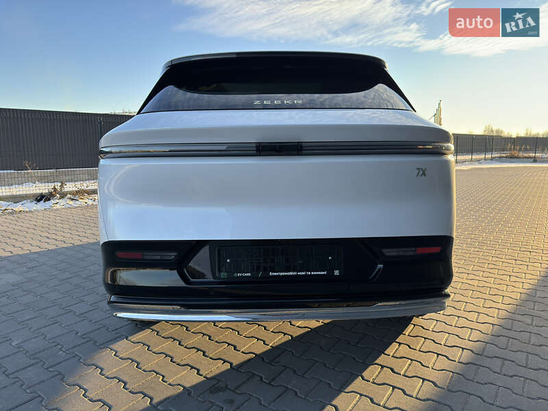 Позашляховик / Кросовер Zeekr 7X 2024 в Івано-Франківську