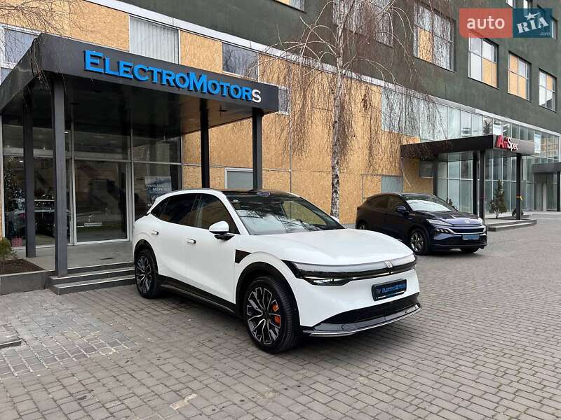Внедорожник / Кроссовер Zeekr 7X 2025 в 