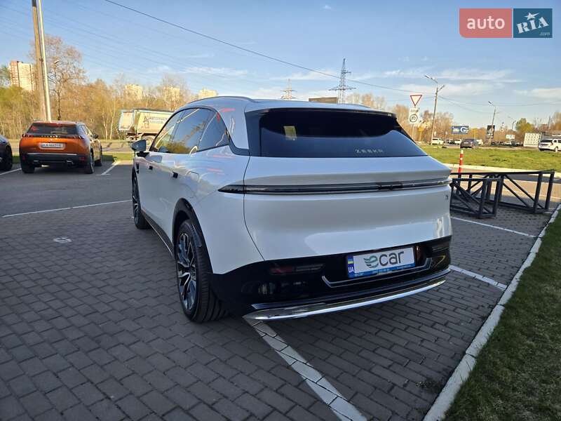 Позашляховик / Кросовер Zeekr 7X 2025 в Києві