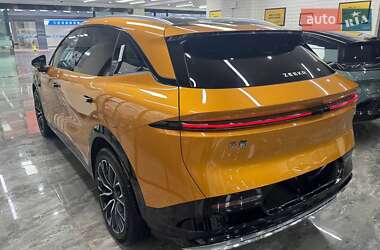 Внедорожник / Кроссовер Zeekr 7X 2024 в 