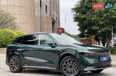 Внедорожник / Кроссовер Zeekr 7X 2025 в 