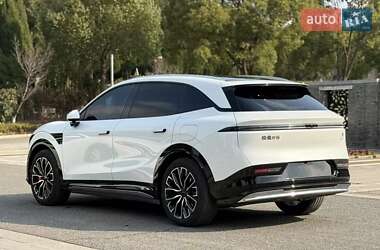 Внедорожник / Кроссовер Zeekr 7X 2024 в 