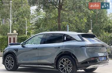 Внедорожник / Кроссовер Zeekr 7X 2025 в 