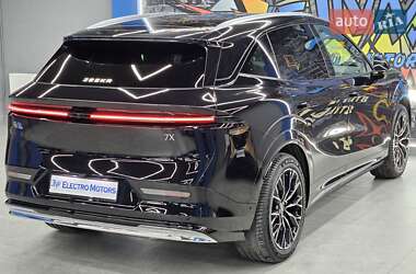 Внедорожник / Кроссовер Zeekr 7X 2025 в 