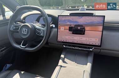 Внедорожник / Кроссовер Zeekr 7X 2024 в 