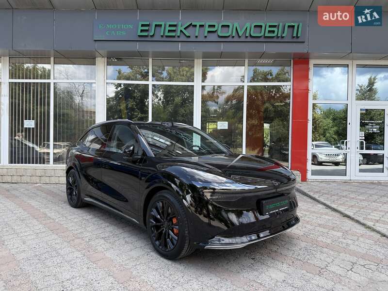 Внедорожник / Кроссовер Zeekr 7X 2025 в 