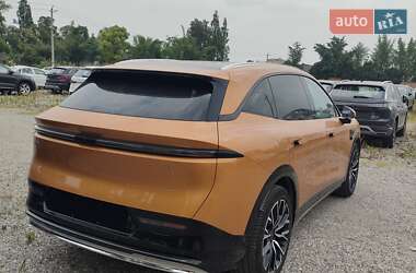 Внедорожник / Кроссовер Zeekr 7X 2024 в 
