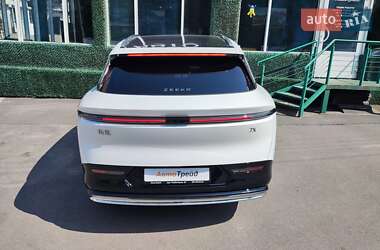 Позашляховик / Кросовер Zeekr 7X 2025 в 