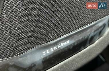 Внедорожник / Кроссовер Zeekr 7X 2025 в 