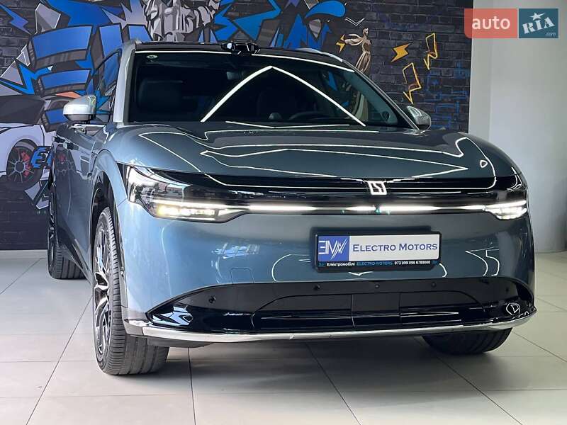 Позашляховик / Кросовер Zeekr 7X 2025 в 