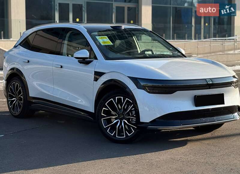 Внедорожник / Кроссовер Zeekr 7X 2025 в Киеве