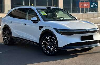 Внедорожник / Кроссовер Zeekr 7X 2025 в 