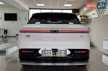 Внедорожник / Кроссовер Zeekr 7X 2025 в 